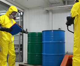 Health & Safety Overview of Tetrachloroethylene (PCE, PERC) & Trichloroethylene (TCE) Health & Safety Overview of Tetrachloroethylene (PCE, PERC) & Trichloroethylene (TCE)